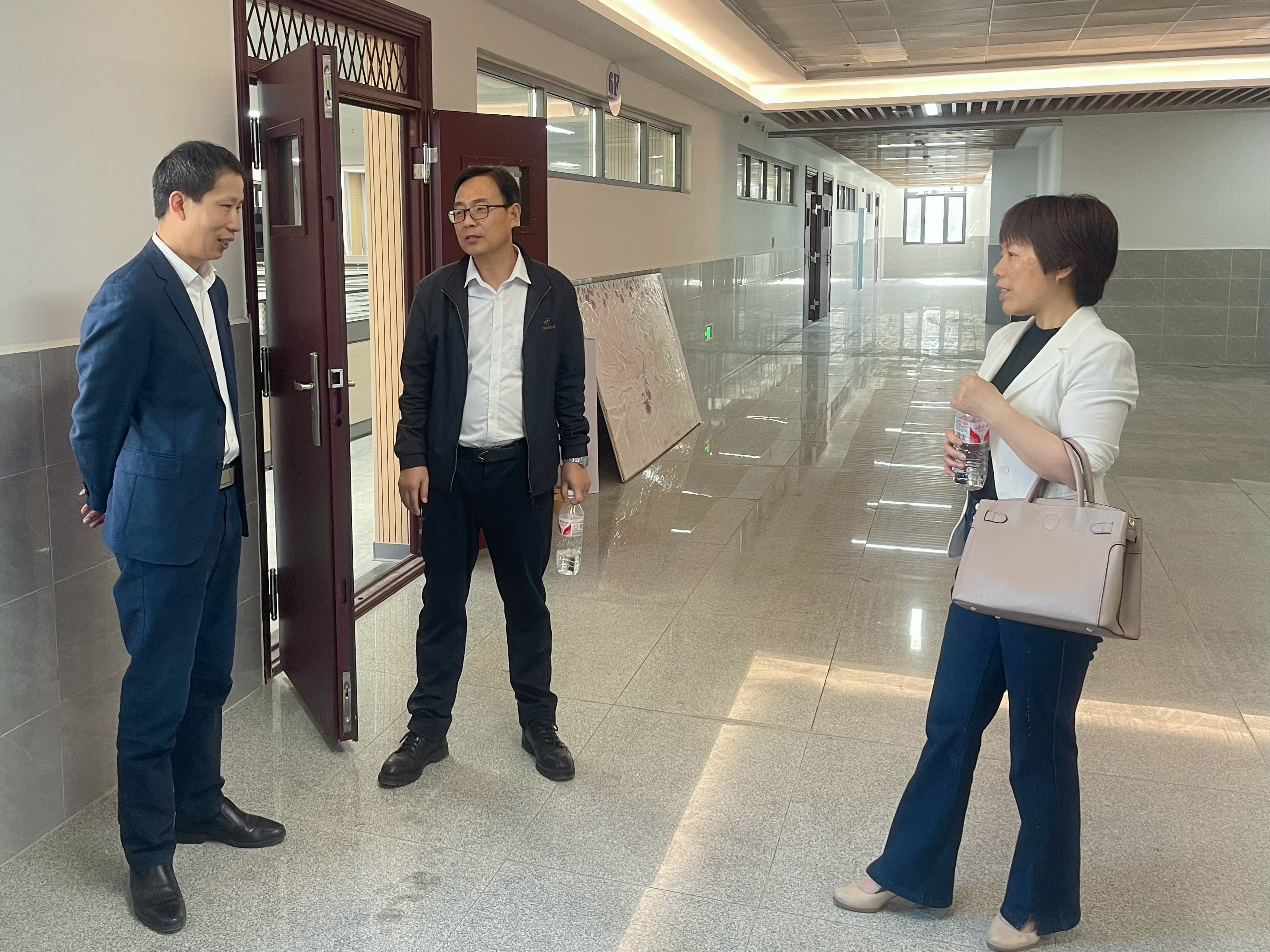 高标准推进学院建设——张红霞调研机器人与自动化学院并部署重点工作-机器人与自动化学院
